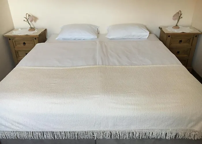 Bed & Breakfast Jagnienawinie 3*